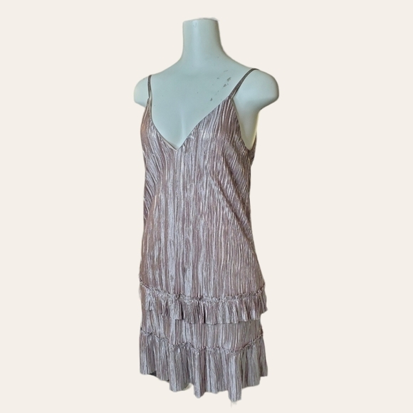 LOST+WANDER Rufle layer party Dress Size XS - Picture 5 of 12